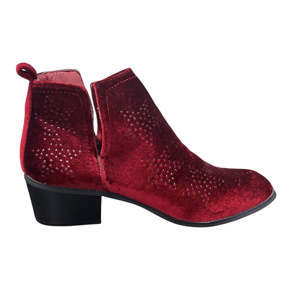 Yoki Catalina Burgundy Velvet Star Perforated Ankle Booties Funky Bold Size 9